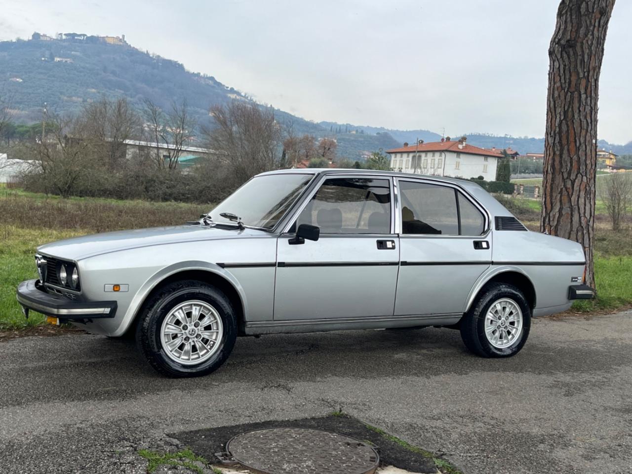 Alfa Romeo Alfetta 2.0 Li AMERICA asi