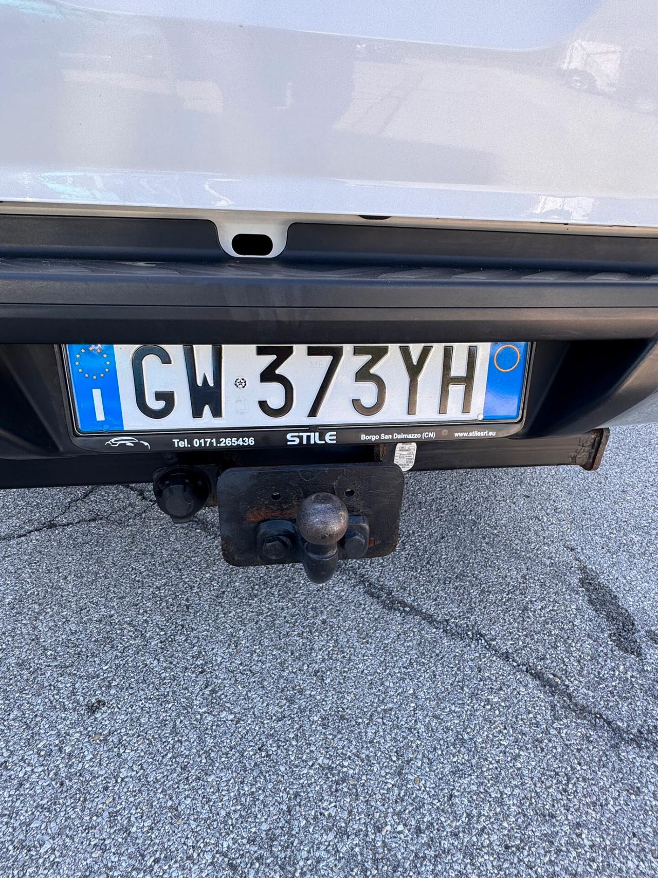 Nissan NP300 Navara 2.3 190cv Automatico Double Cab