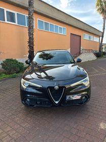 Alfa Romeo Stelvio 2.2 Turbodiesel 180 CV AT8 RWD Super/*-