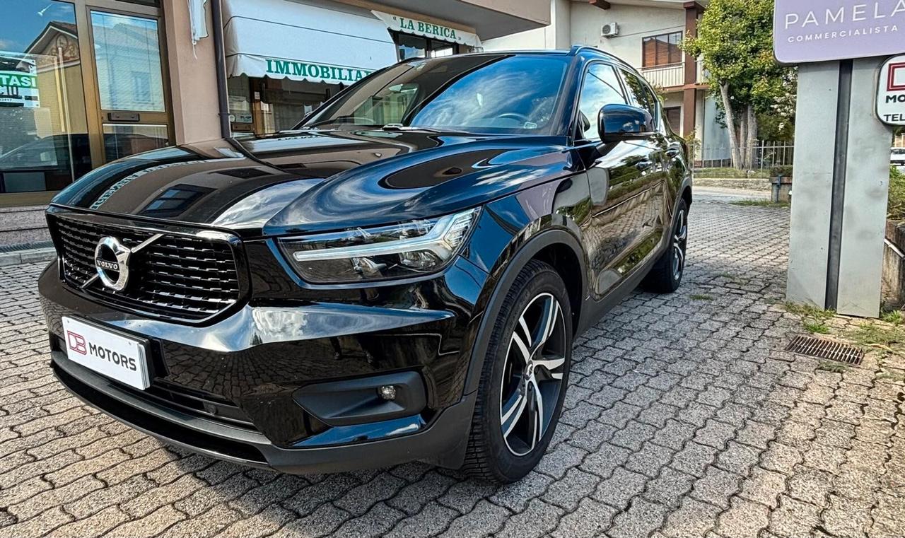 Volvo XC40 D3 R-design