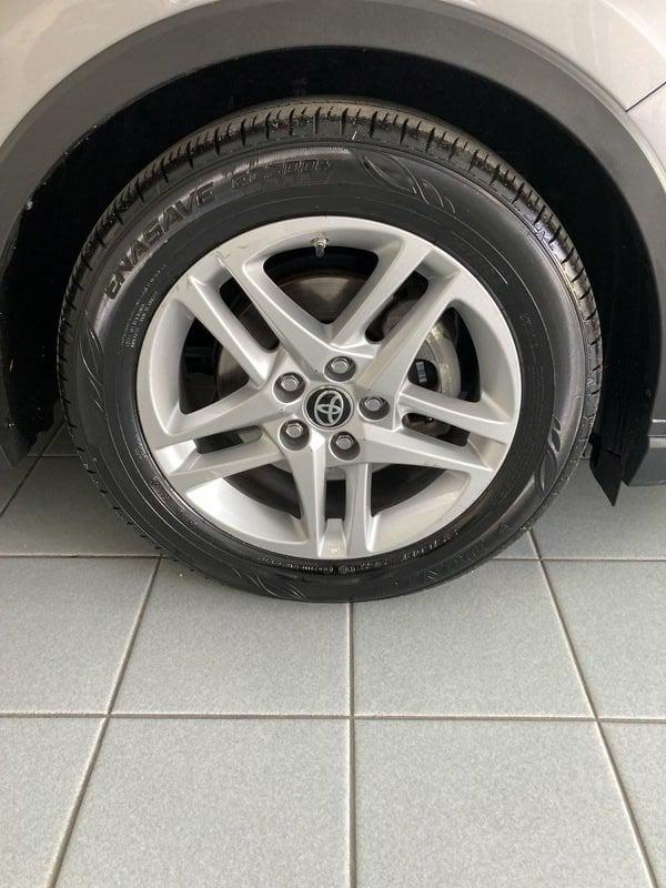 Toyota C-HR 1.8 Hybrid E-CVT Business