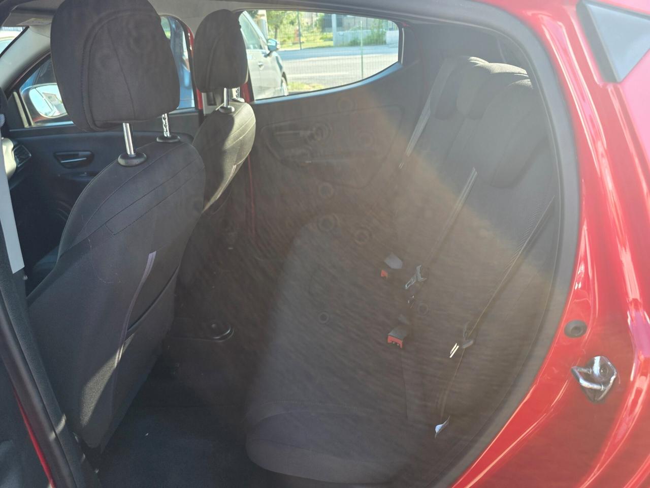 Lancia Ypsilon 1.2 70CV perfetta e garantita 12 mesi