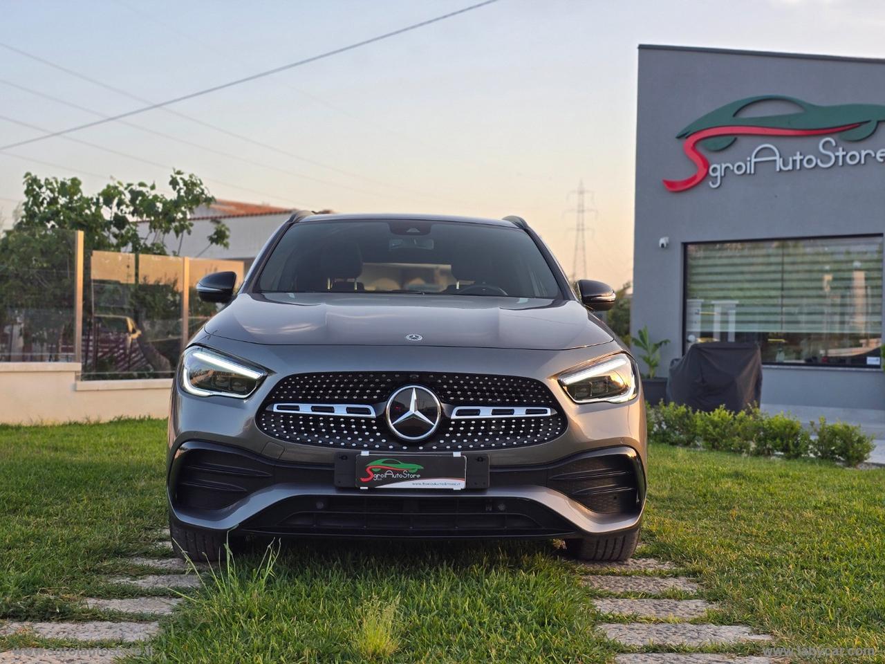 MERCEDES-BENZ GLA 180 d Automatic Premium TETTUCCIO