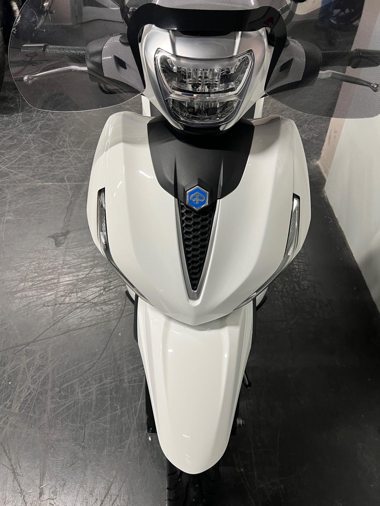 Piaggio Beverly 400 i.e.