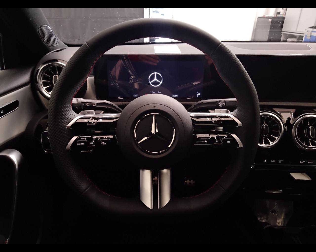 Mercedes-Benz CLASSE A A 180 d Automatic
