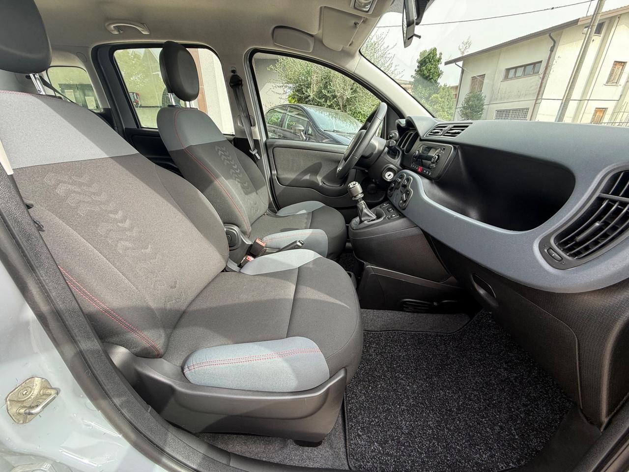 Fiat Panda 1.0 FireFly S&S Hybrid ok Neopatentati