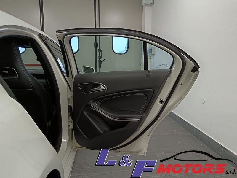 Mercedes-Benz Classe A A 180 d Automatic Premium