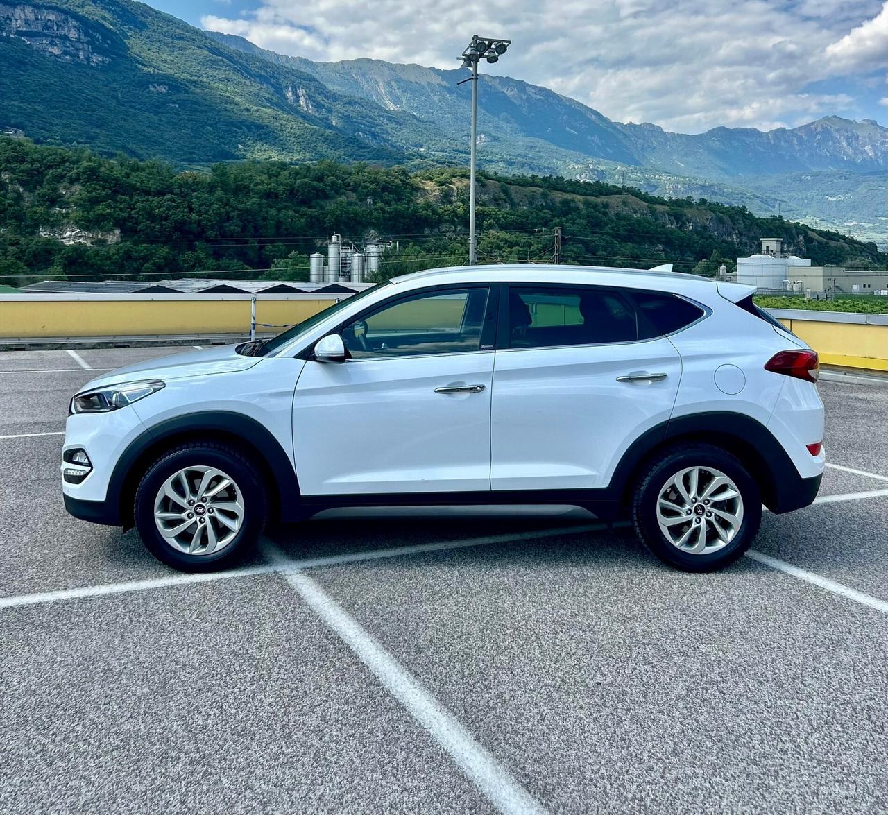 Hyundai Tucson 1.7 CRDi XPossible SOLO 95.000km