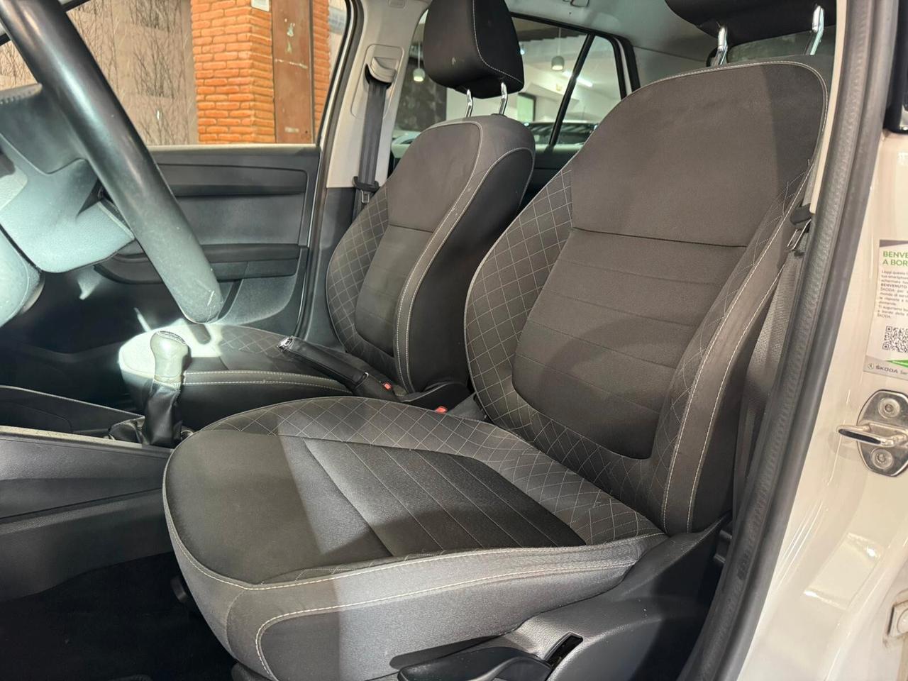 Skoda Fabia 1.0 MPI 60 CV Twin Color Nero
