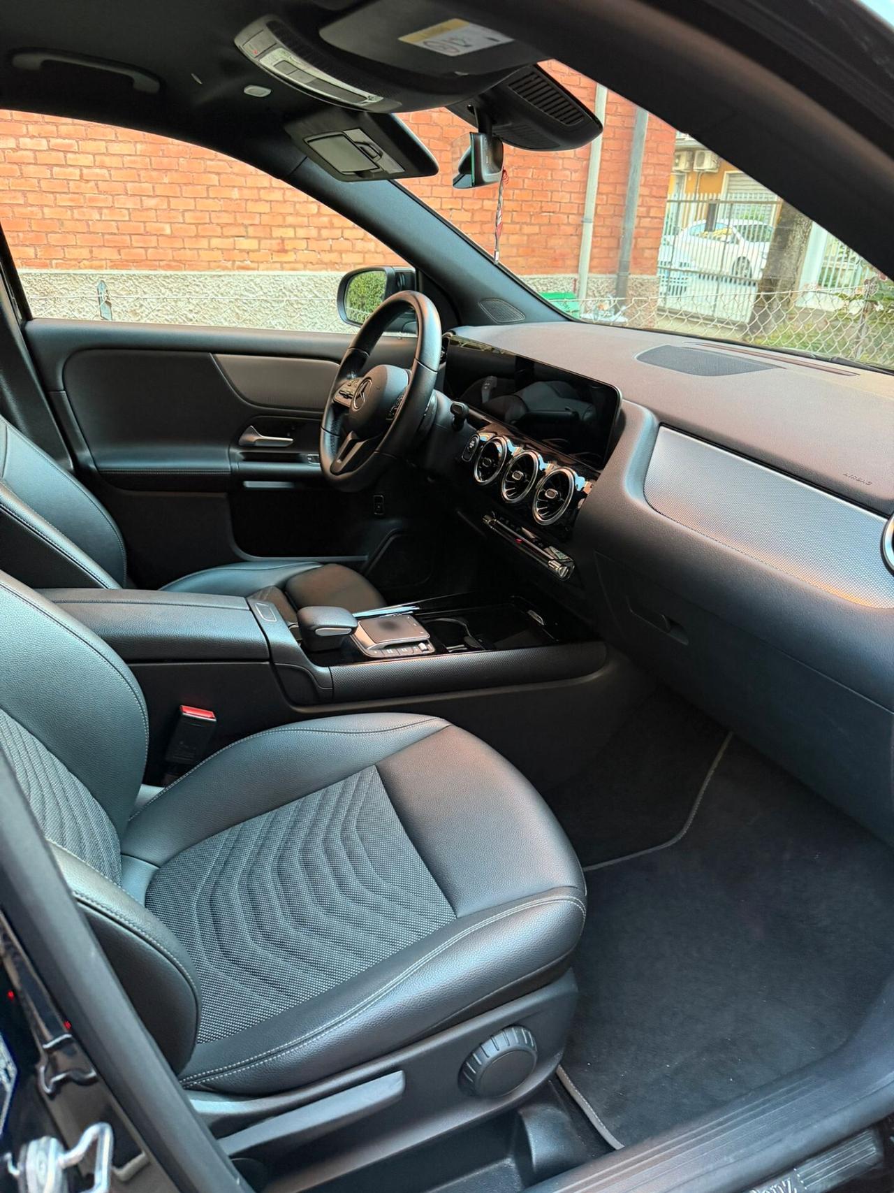 Mercedes-benz GLA 250 e hybrid EQ Premium