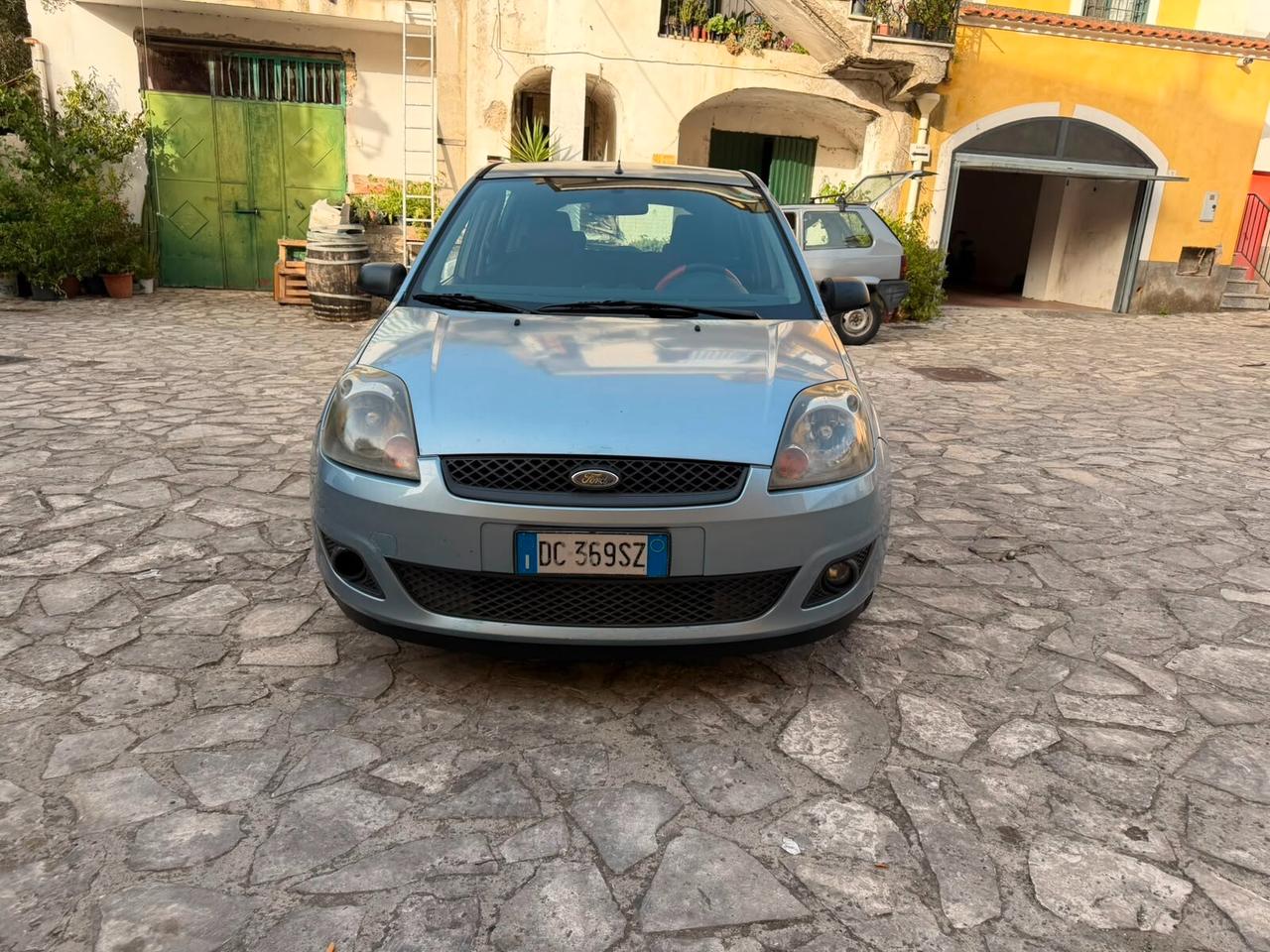 Ford Fiesta 1.4 TDCi 5p. Titanium
