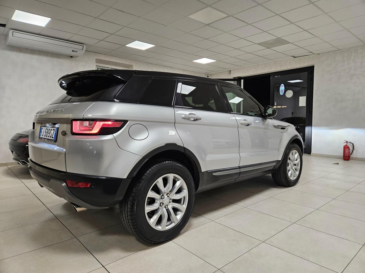 Land Rover Range Evoque 2.0 TD4 150 CV 5p. SE Dynamic