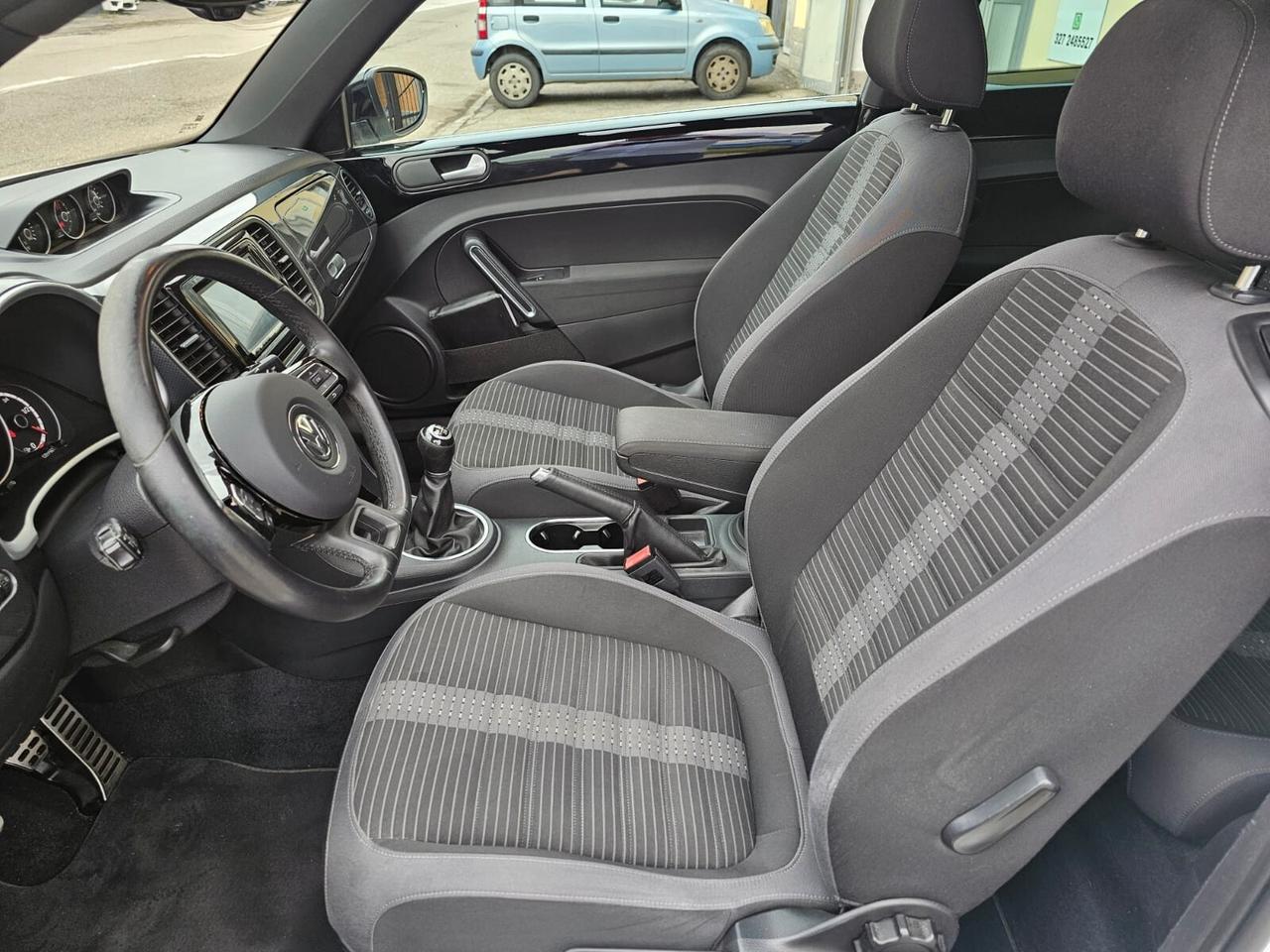 Volkswagen Maggiolino 2.0 TDI 140cv Sport*Bi-Xeno*Tetto*Pdc*18