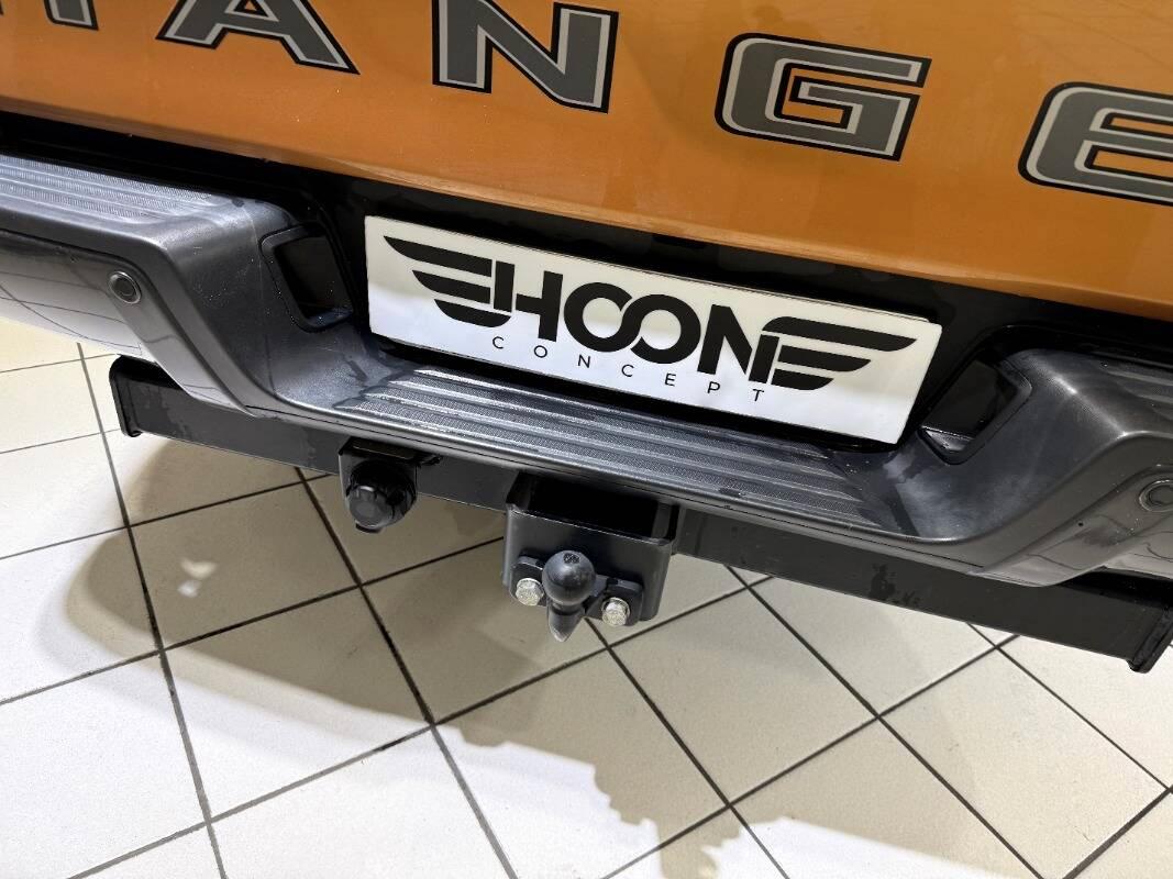 Ford Ranger 3.2 tdci double cab Wildtrak 200cv auto Autocarro 5 posti