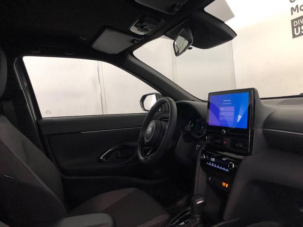 Toyota Yaris Cross 1.5 H Trend FWD e-CVT