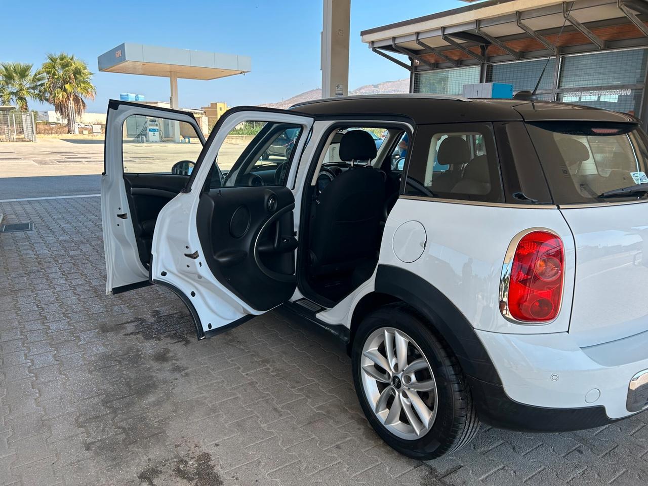 Mini Cooper Countryman 2.0 D Automatica