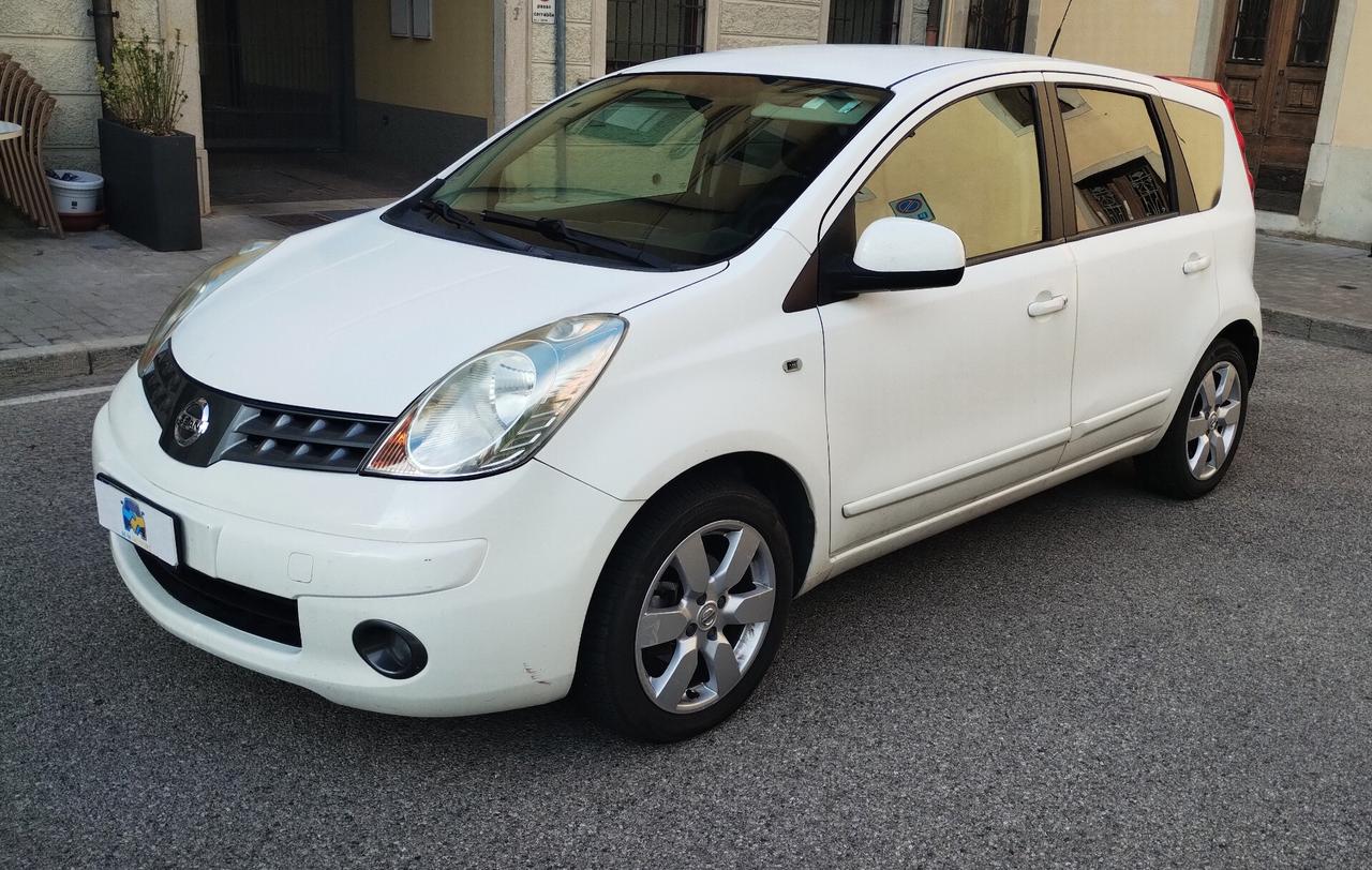 Nissan Note 1.6 16V Tekna
