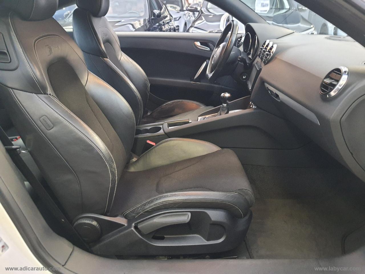 AUDI TT Coupé 2.0 TFSI S-line