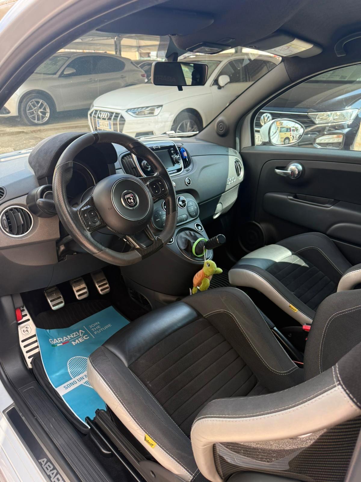 Abarth 595 1.4 Turbo T-Jet 180 CV Competizione