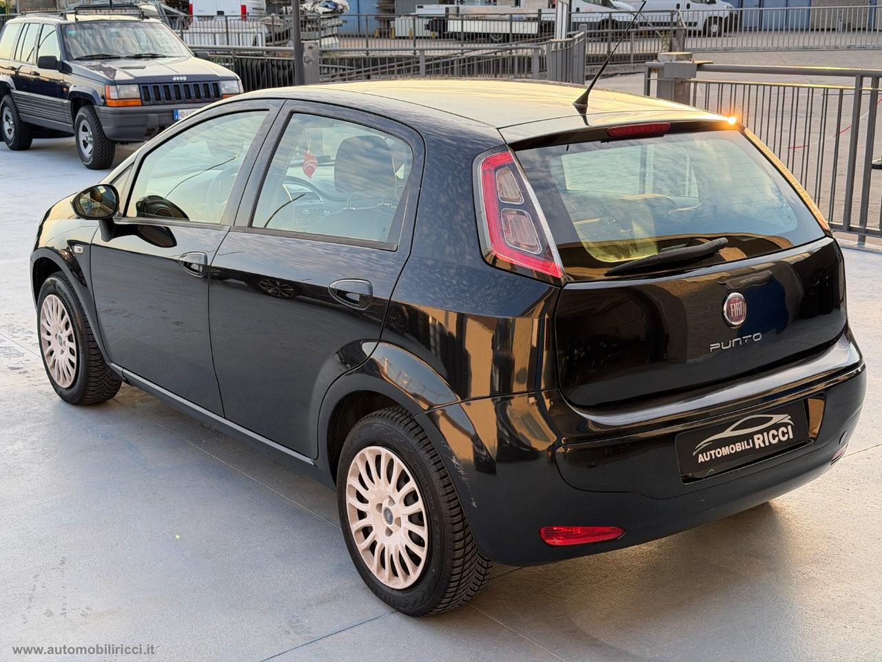 FIAT Grande Punto 1.4 5p GRANDINATA