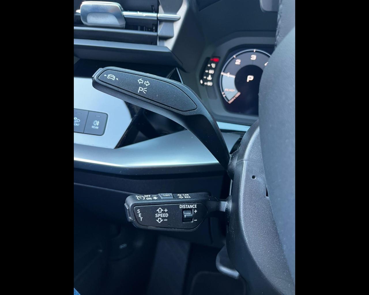 AUDI A3 SPORTBACK 35 TDI S-TRONIC BUSINESS ADVANCED