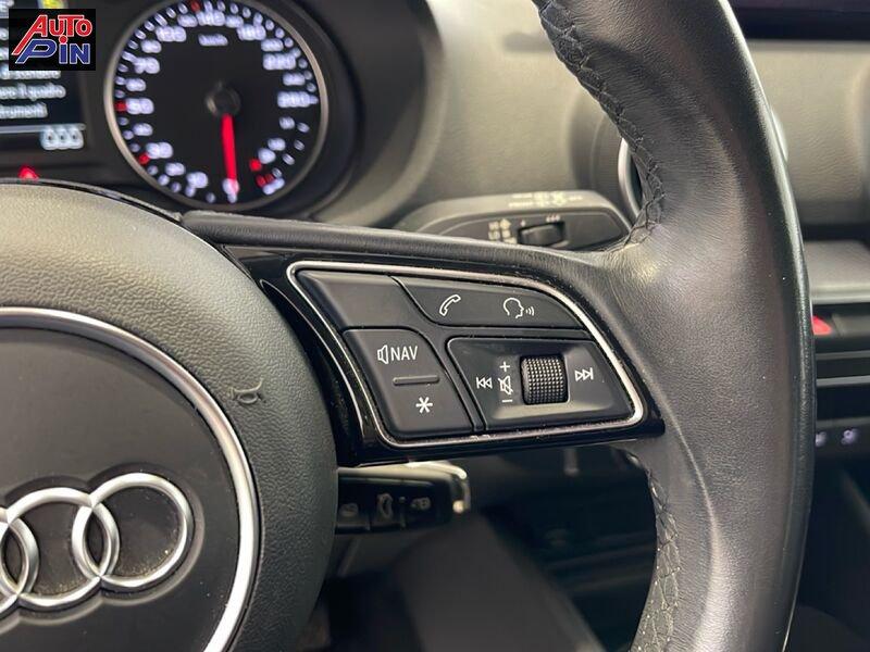 Audi Q2 Q2 35 TDI quattro S tronic Business *PROMO*