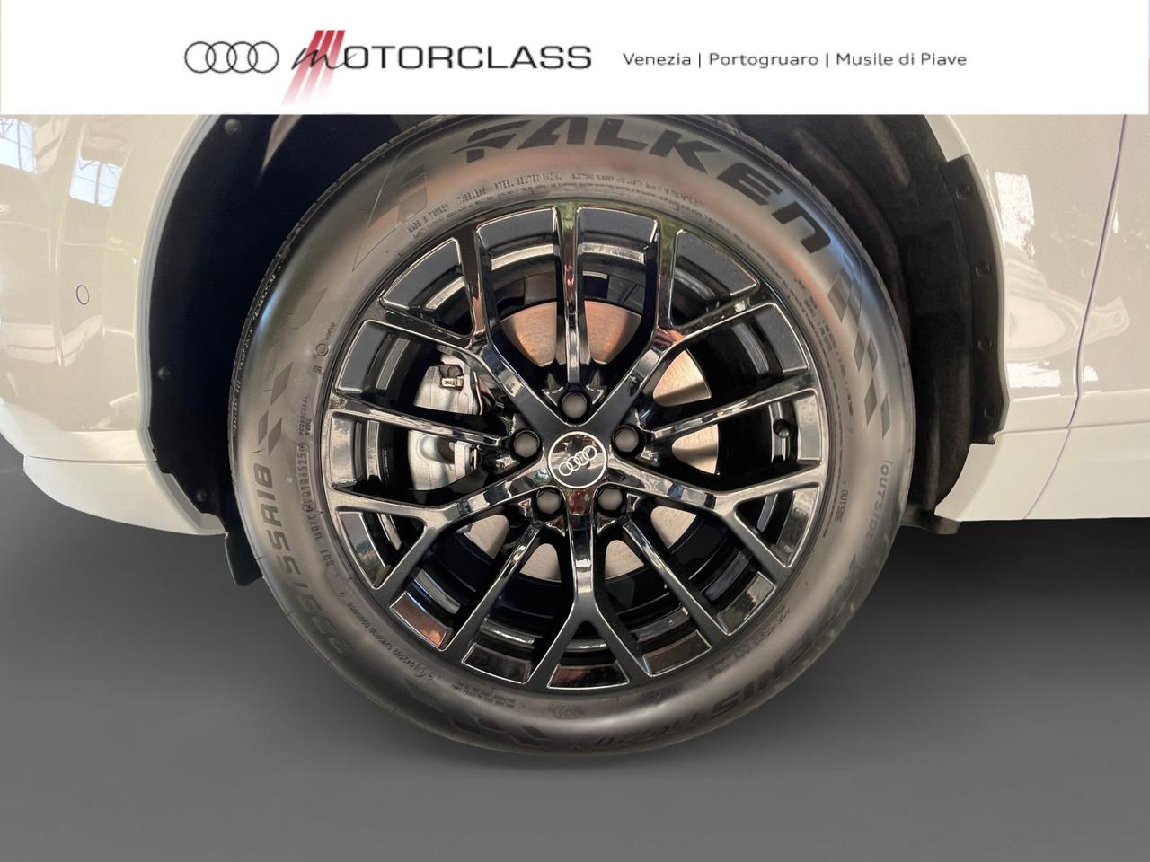 Audi Q3 2.0 tdi 150cv business advanced s tronic