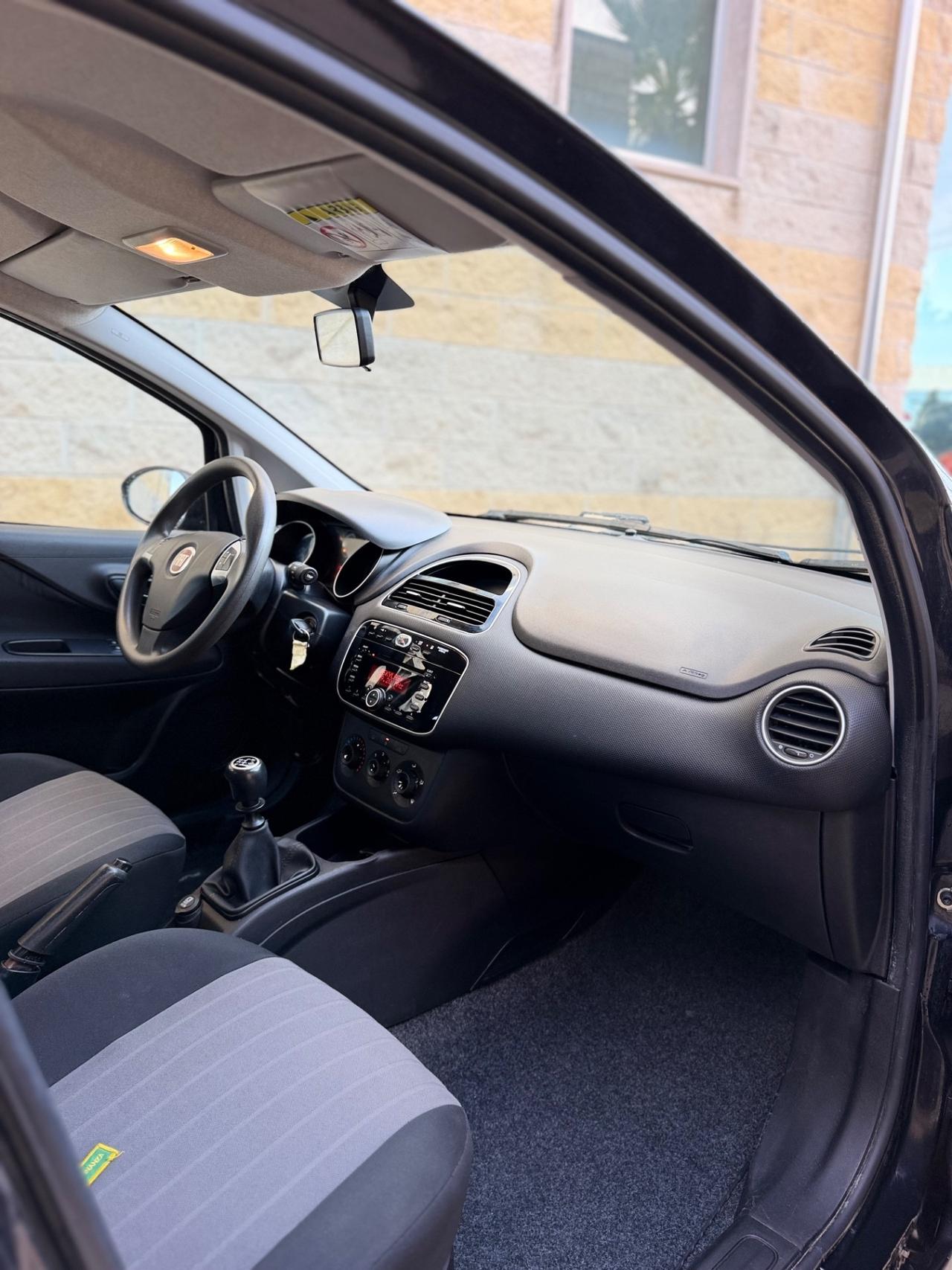 Fiat Punto 1.4 8V 5 porte Natural Power Street