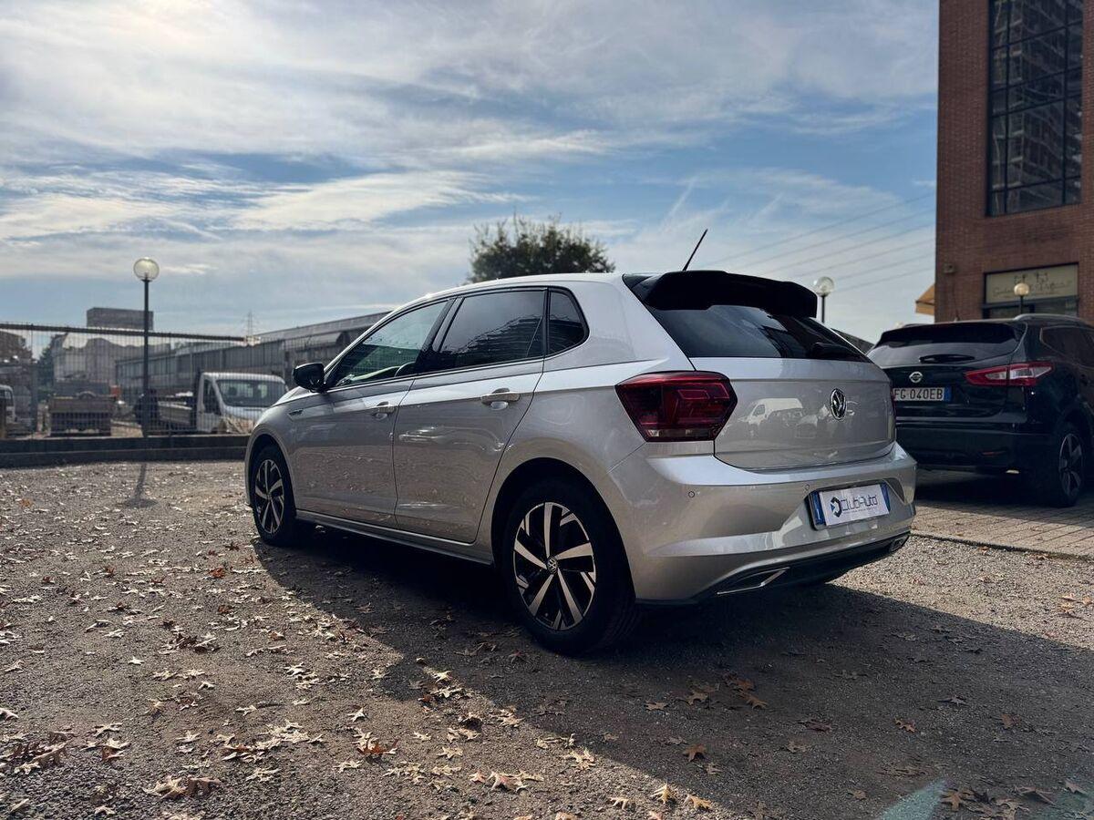 Volkswagen Polo 1.0 tsi R- LINE 95cv