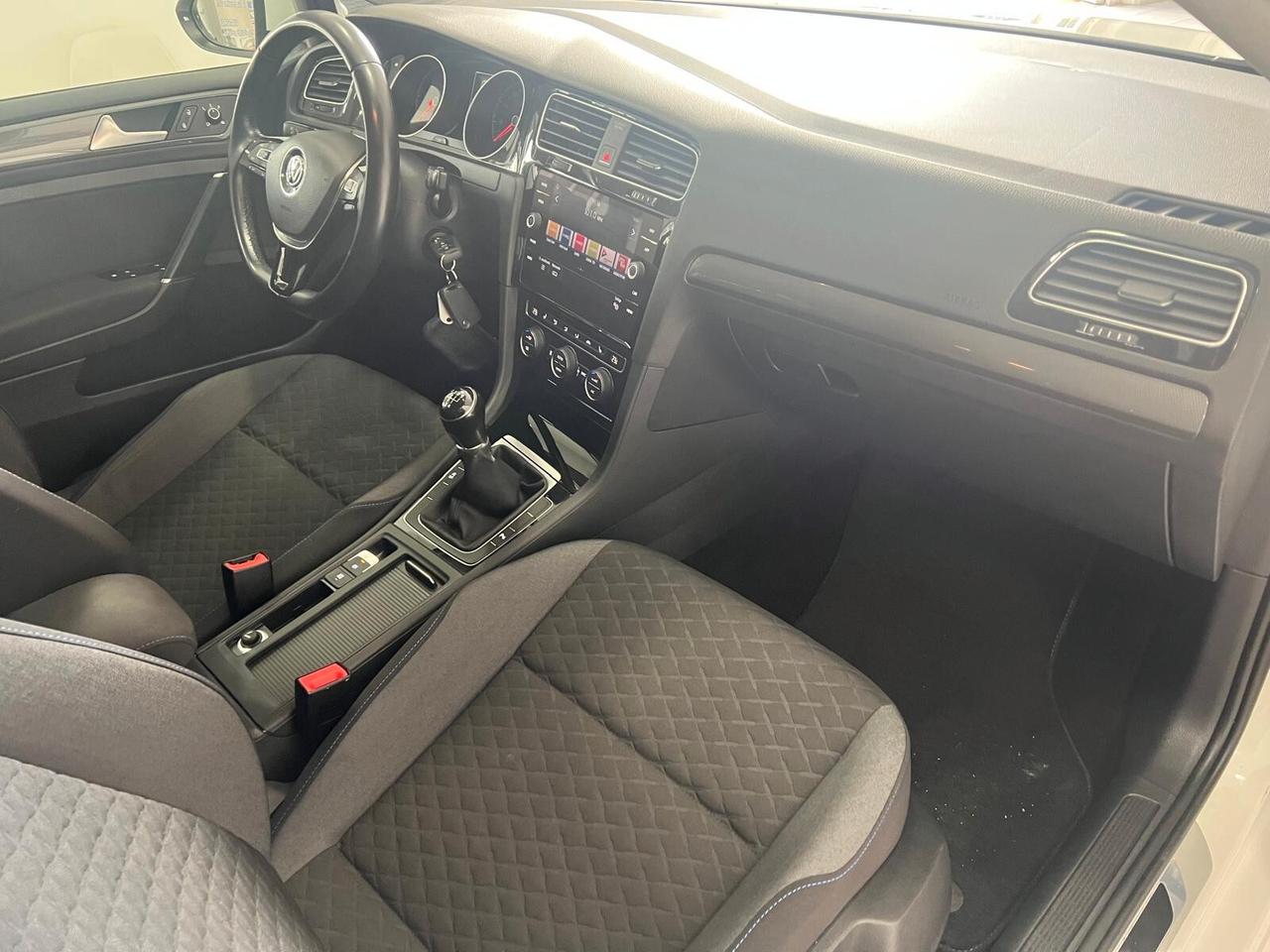 Volkswagen Golf 1.6 TDI 115 CV 5p. Business BlueMotion Technology