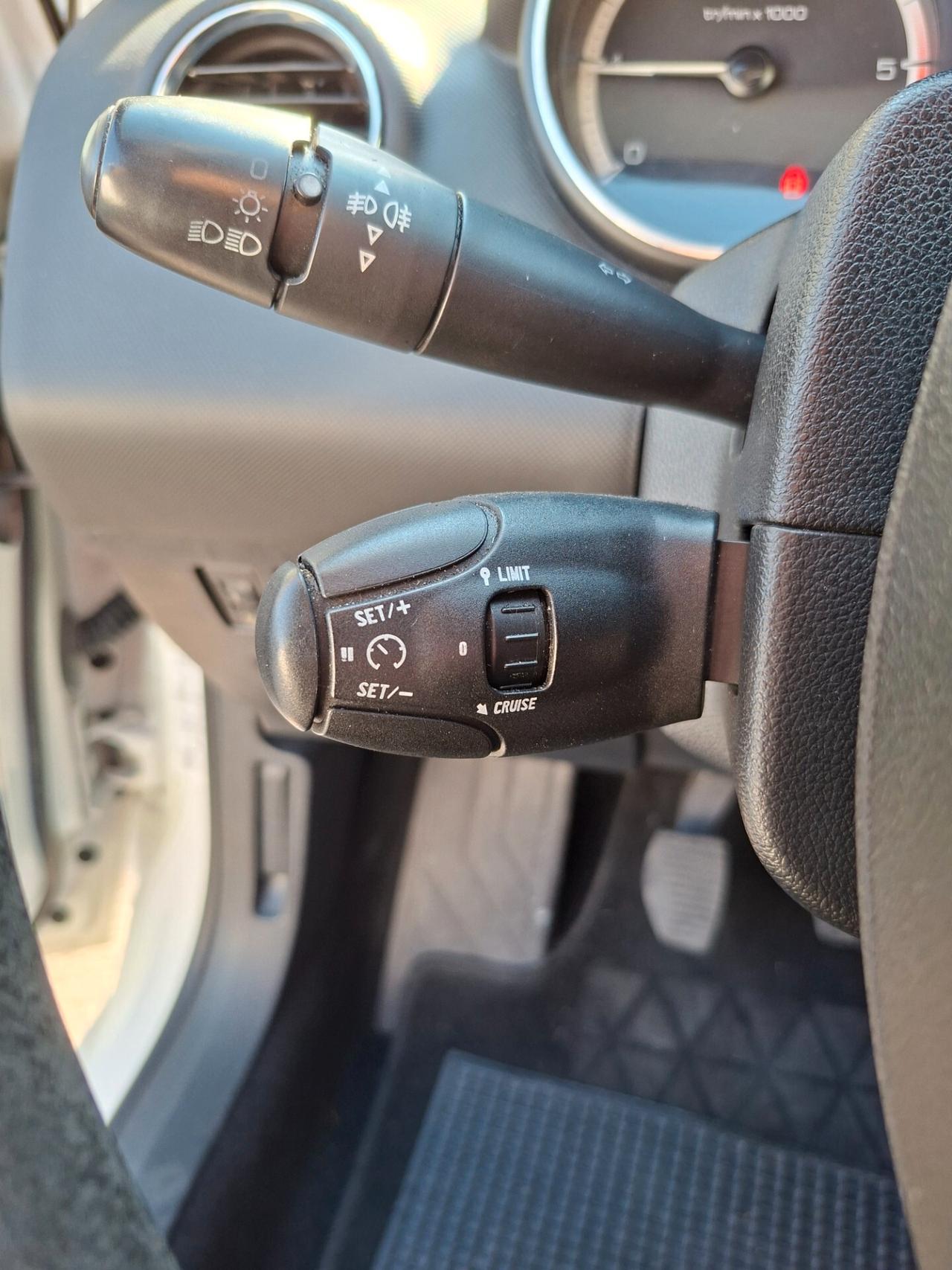 Peugeot 308 1.6 8V e-HDi 112CV Stop&Start SW Business