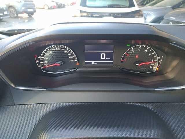 Peugeot 2008 1.2 PureTech 100cv ACTIVE KM ZERO