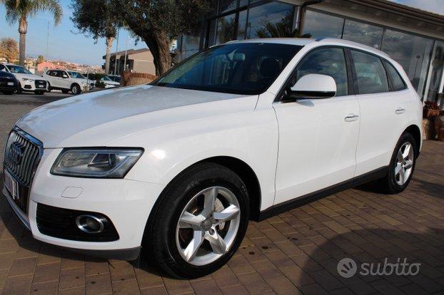 Audi Q5 2.0 tdi 150cv fari bixeno