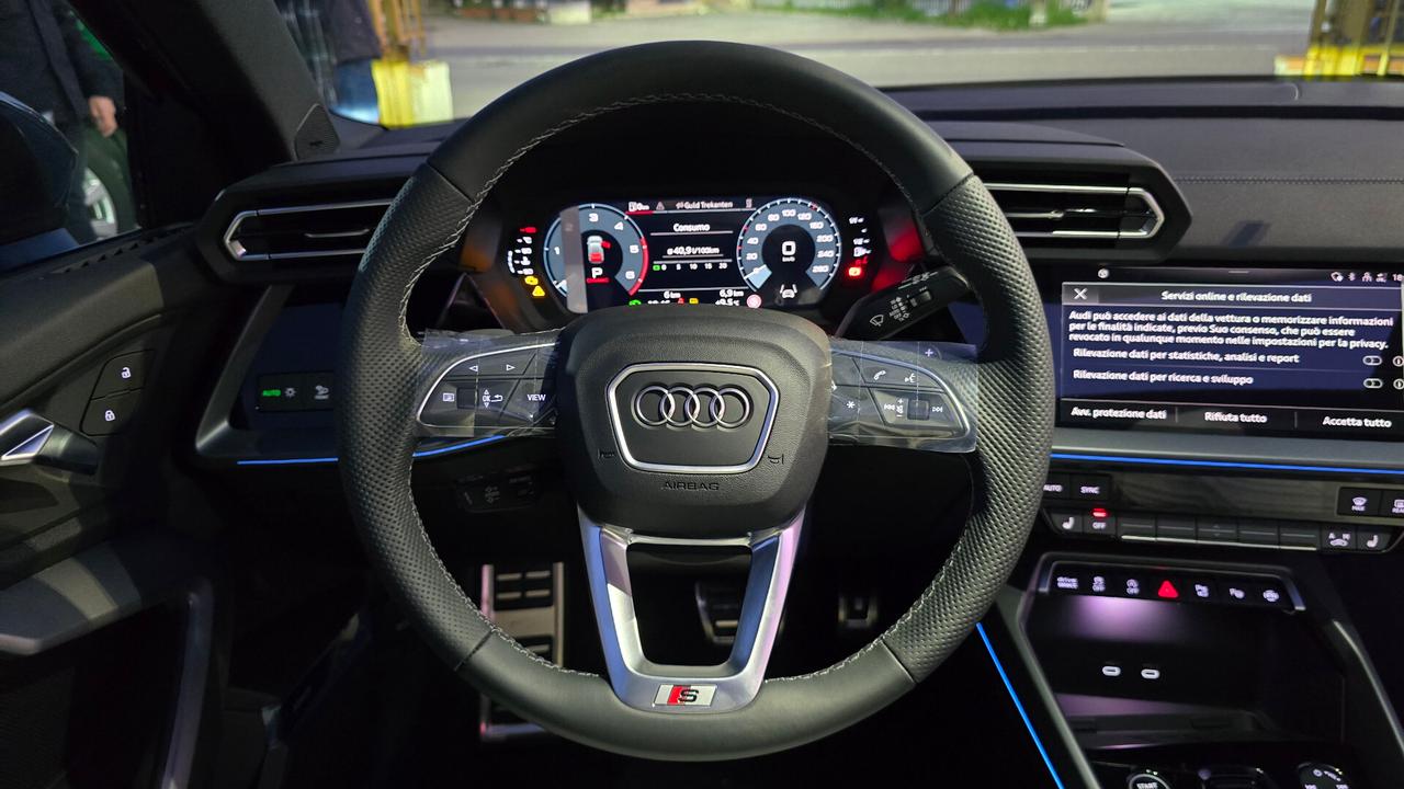 Audi A3 SPB 30 TDI S line edition
