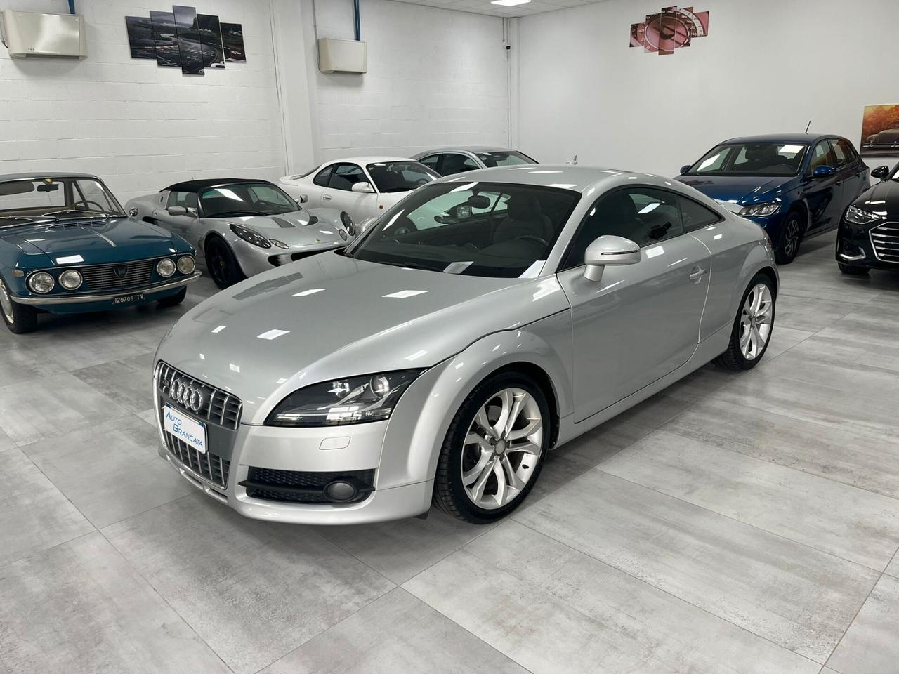 Audi TT Coupe 2.0 tfsi