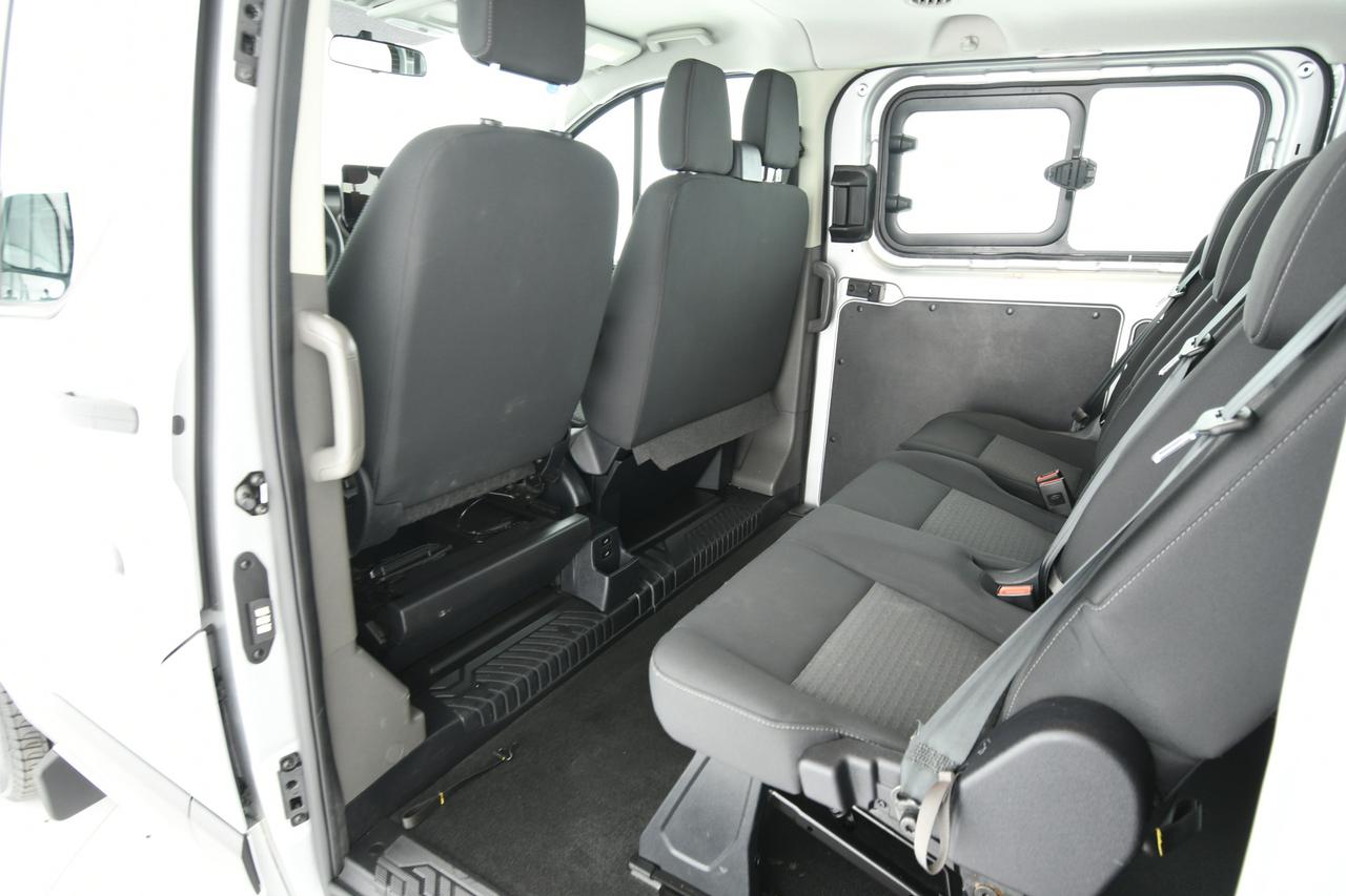FORD Transit custom 320 2.0 tdci 130cv Trend combi L2H1 IVA+9 POSTI