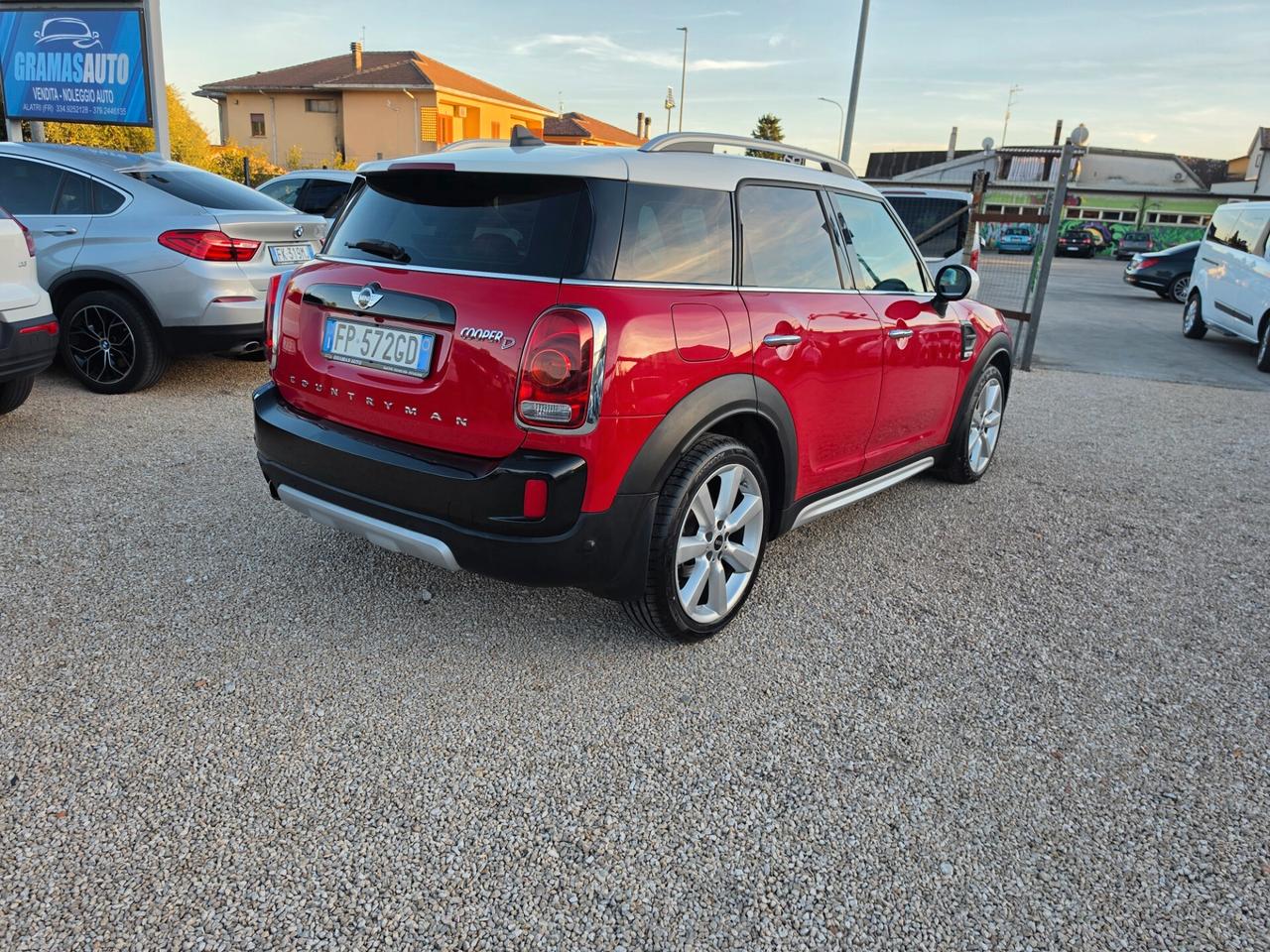 Mini Cooper D Countryman 2.0 Hype