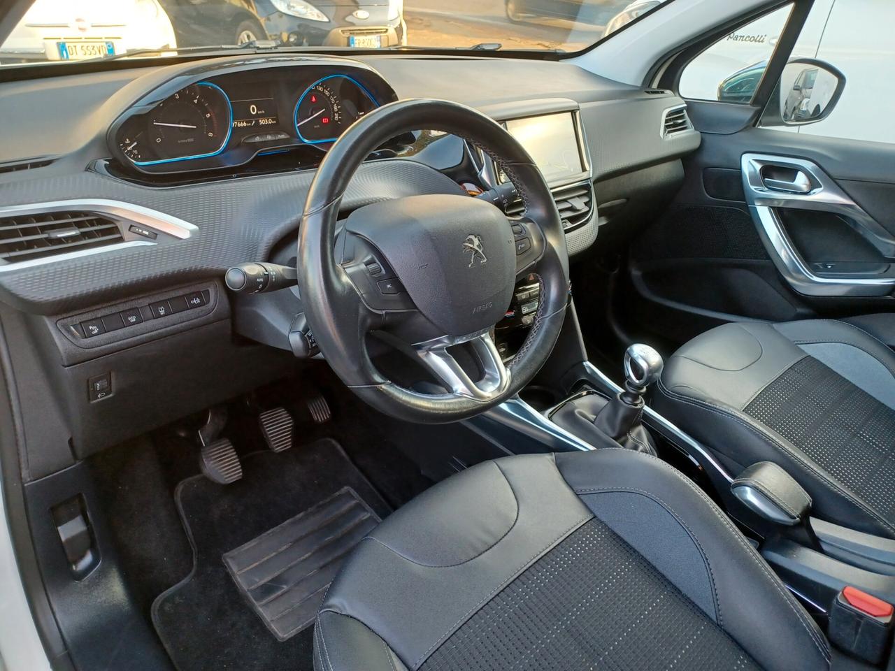Peugeot 2008 1.6 HDI ALLURE PARI AL NUOVO