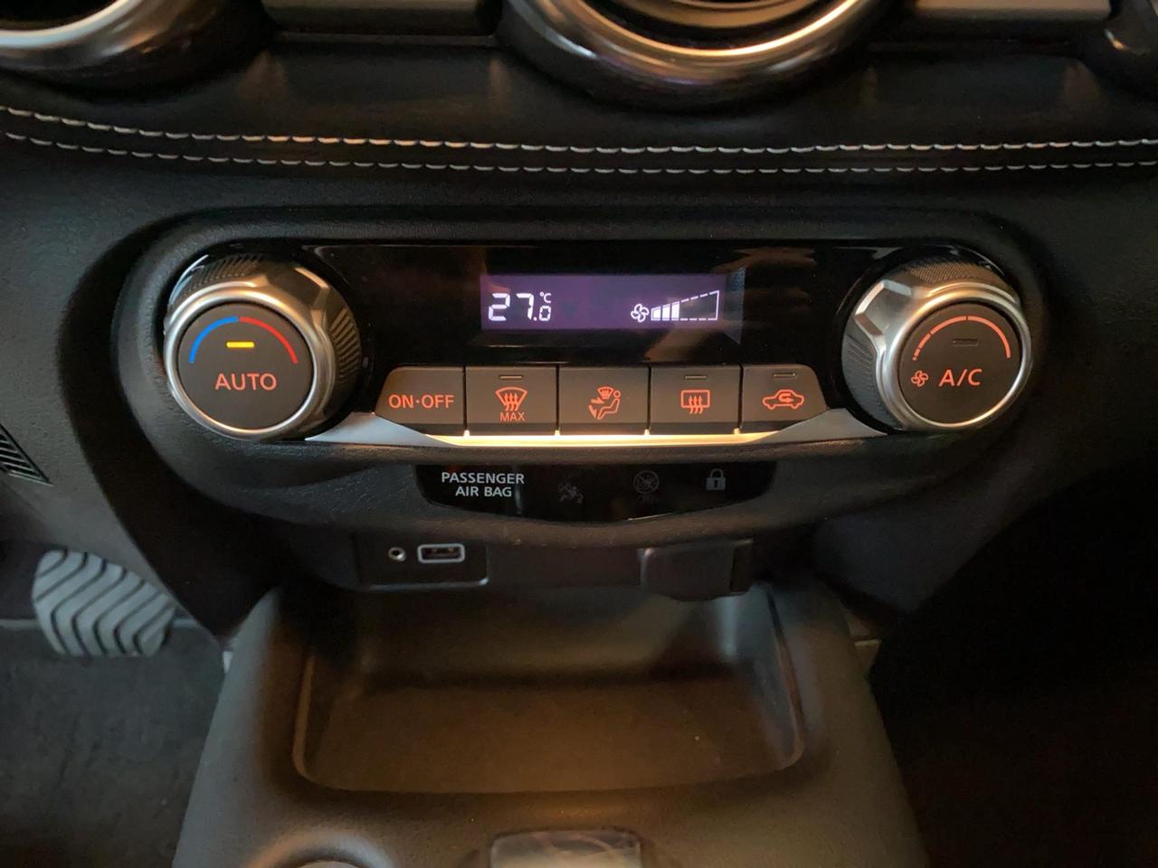 Nissan Juke 1.6 hev N-Connecta