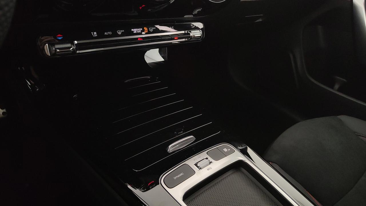 Mercedes-Benz CLA Coupe 200 d AMG Line Advanced Plus auto