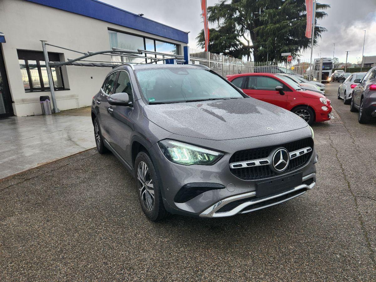 MERCEDES Classe GLA 250 e EQ-Power Automatic Sport