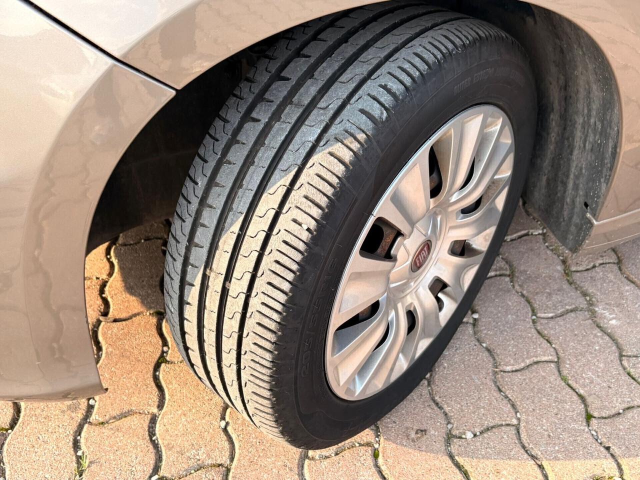 Fiat Tipo 1.3 Mjt S&S SW Business