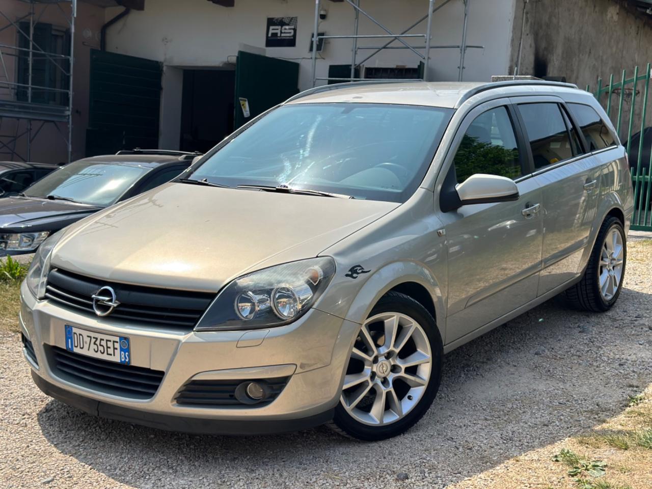 Opel ASTRA 1.7 CDTI 101CV SW COSMO KMCERT UNICOPR