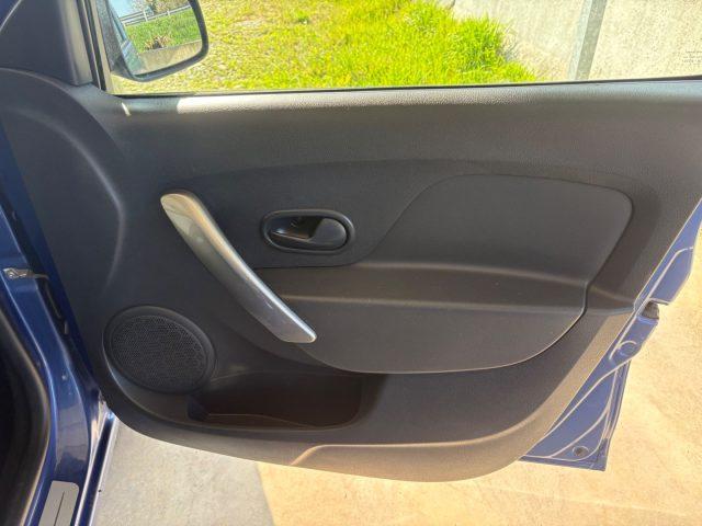 DACIA Logan 1.5 dCi 75CV Ambiance OK NEOPATENTATI