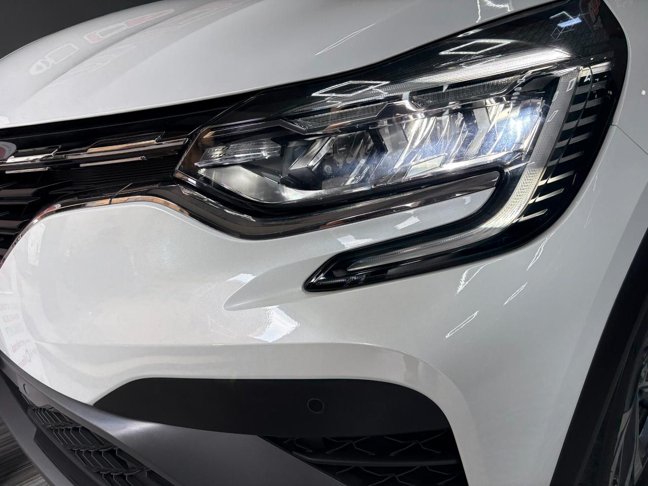 Renault Captur 1.6 E-Tech Full Hybrid 145cv RS Line Automatica FULL