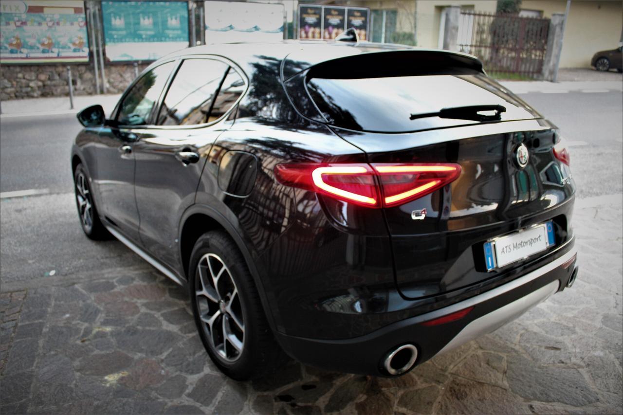 Alfa Romeo Stelvio 2.2 Turbodiesel 210 CV AT8 Q4 Executive