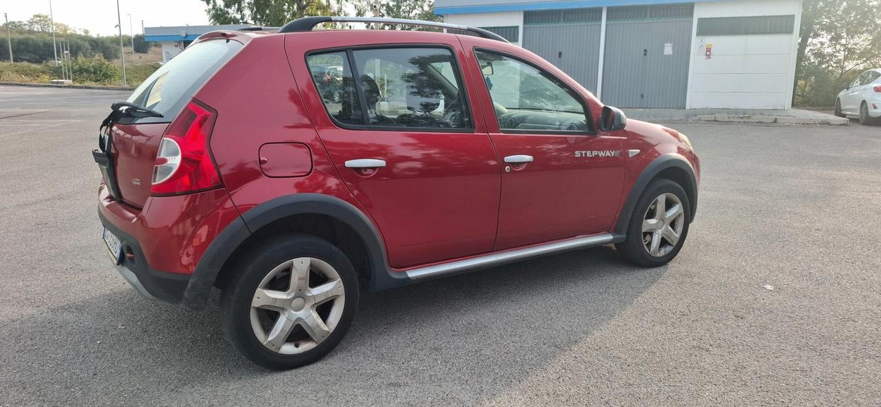 Dacia Sandero Stepway 1.6 8V GPL 85CV