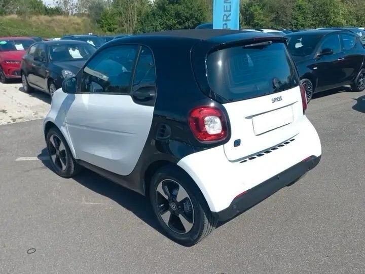 Smart ForTwo coupè EQ 60kW passion