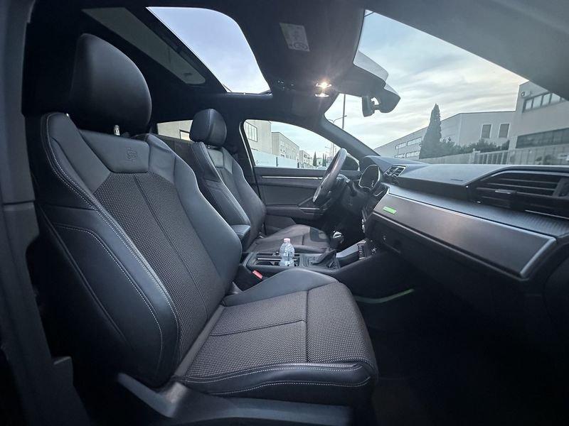 Audi Q3 Sportback Sportback 35 TDI S-tronic Identity Black S-line 150cv