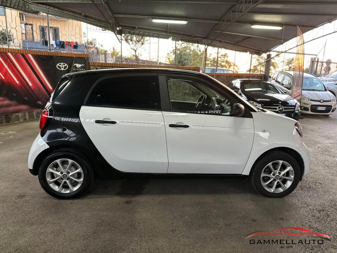 Smart ForFour 1.0 Youngster 71cv